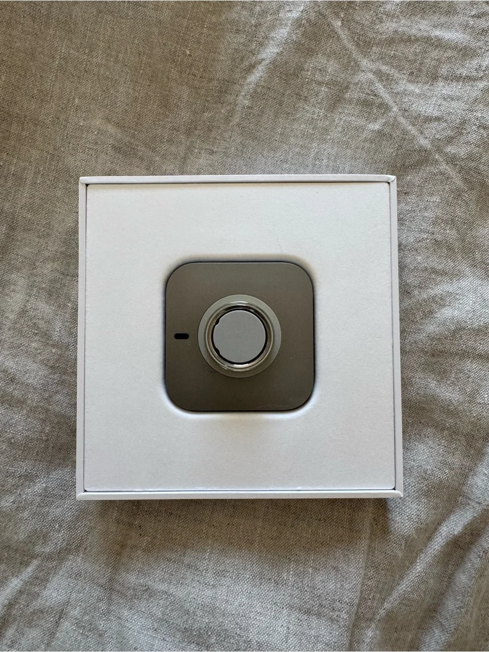 Oura Ring 4 Gold with Box - Size 7